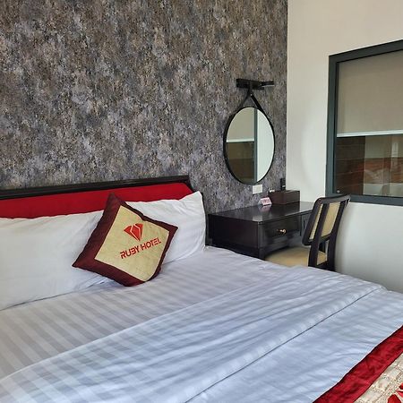Ruby Hotel Vinh Long Bagian luar foto