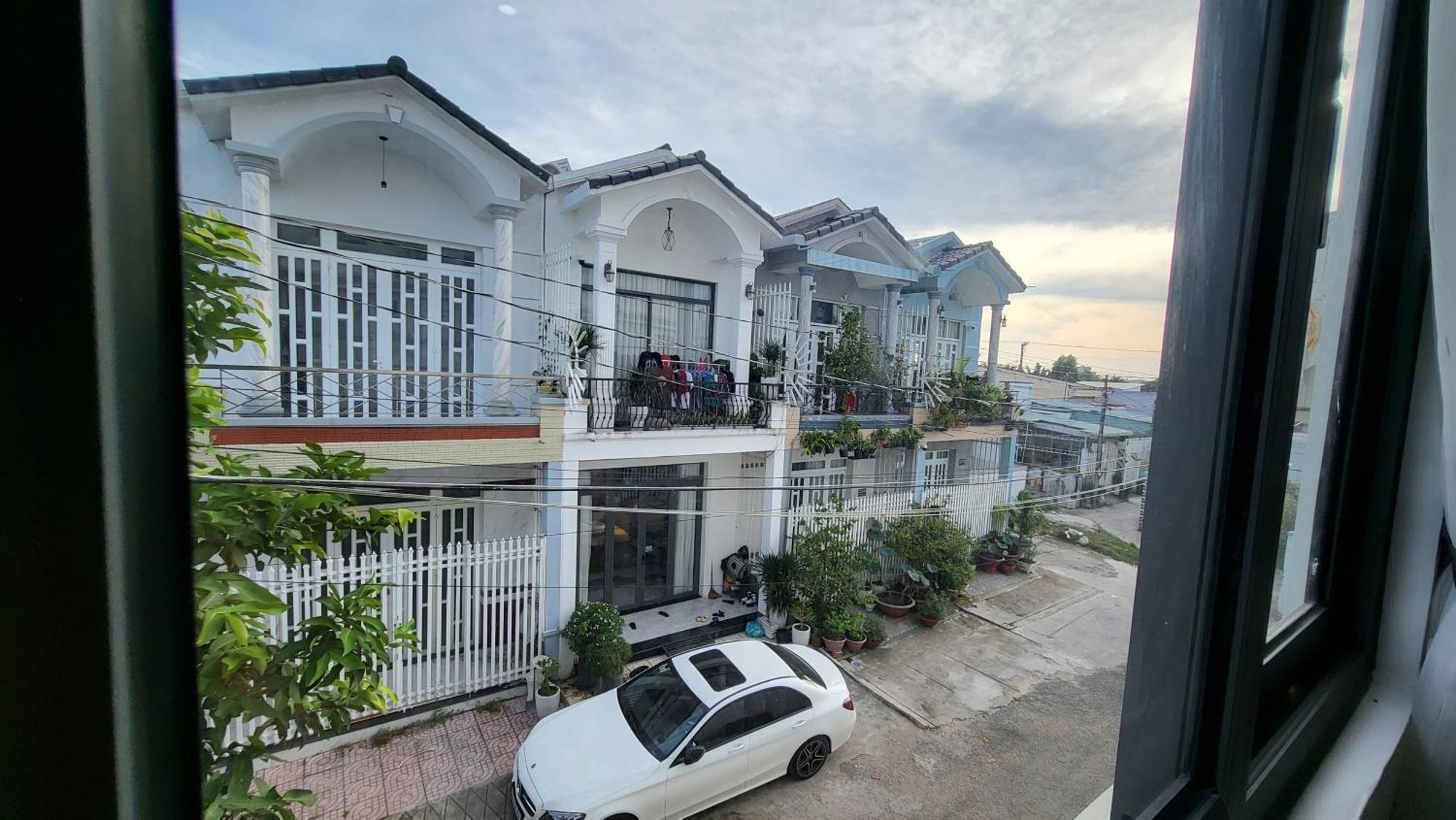 Ruby Hotel Vinh Long Bagian luar foto