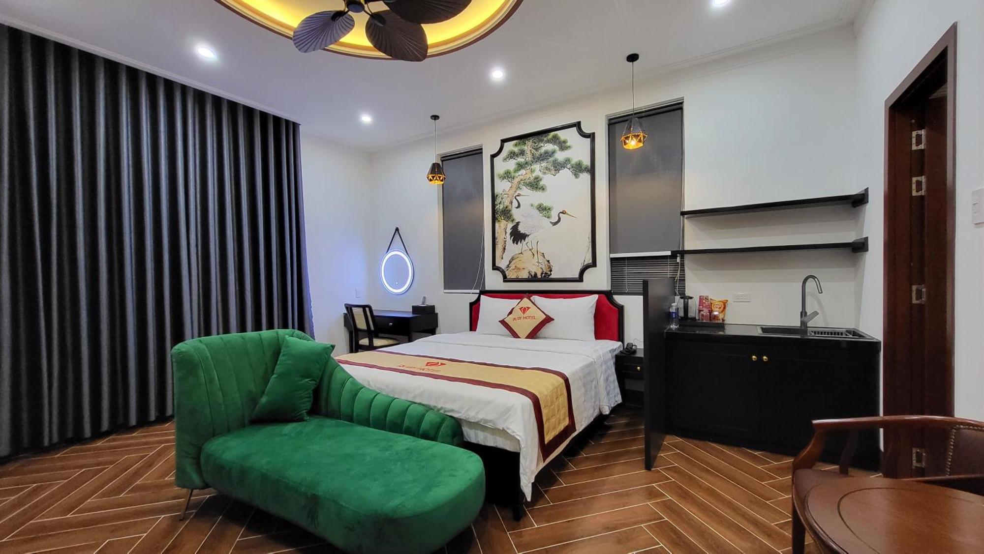 Ruby Hotel Vinh Long Bagian luar foto