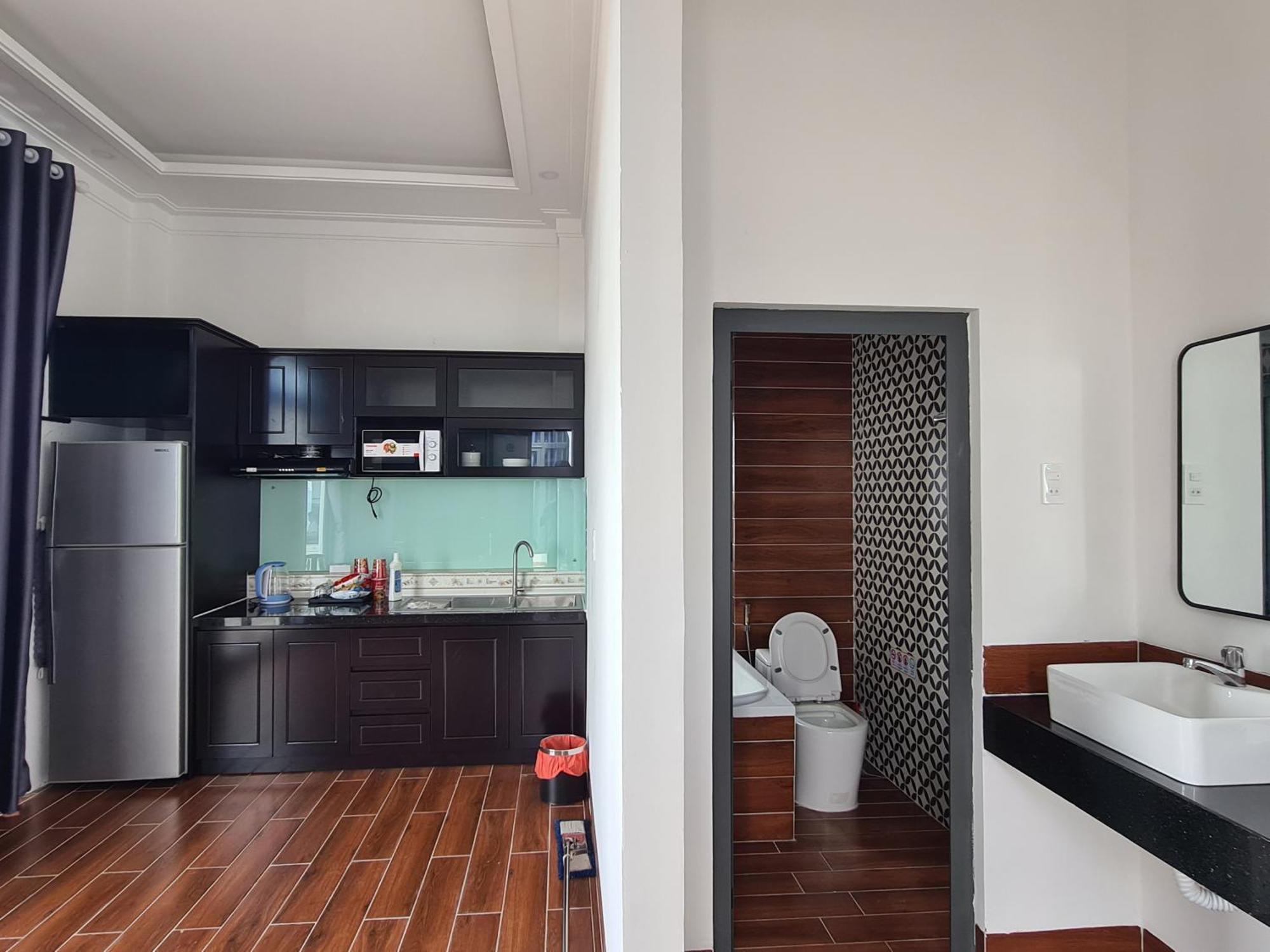 Ruby Hotel Vinh Long Bagian luar foto